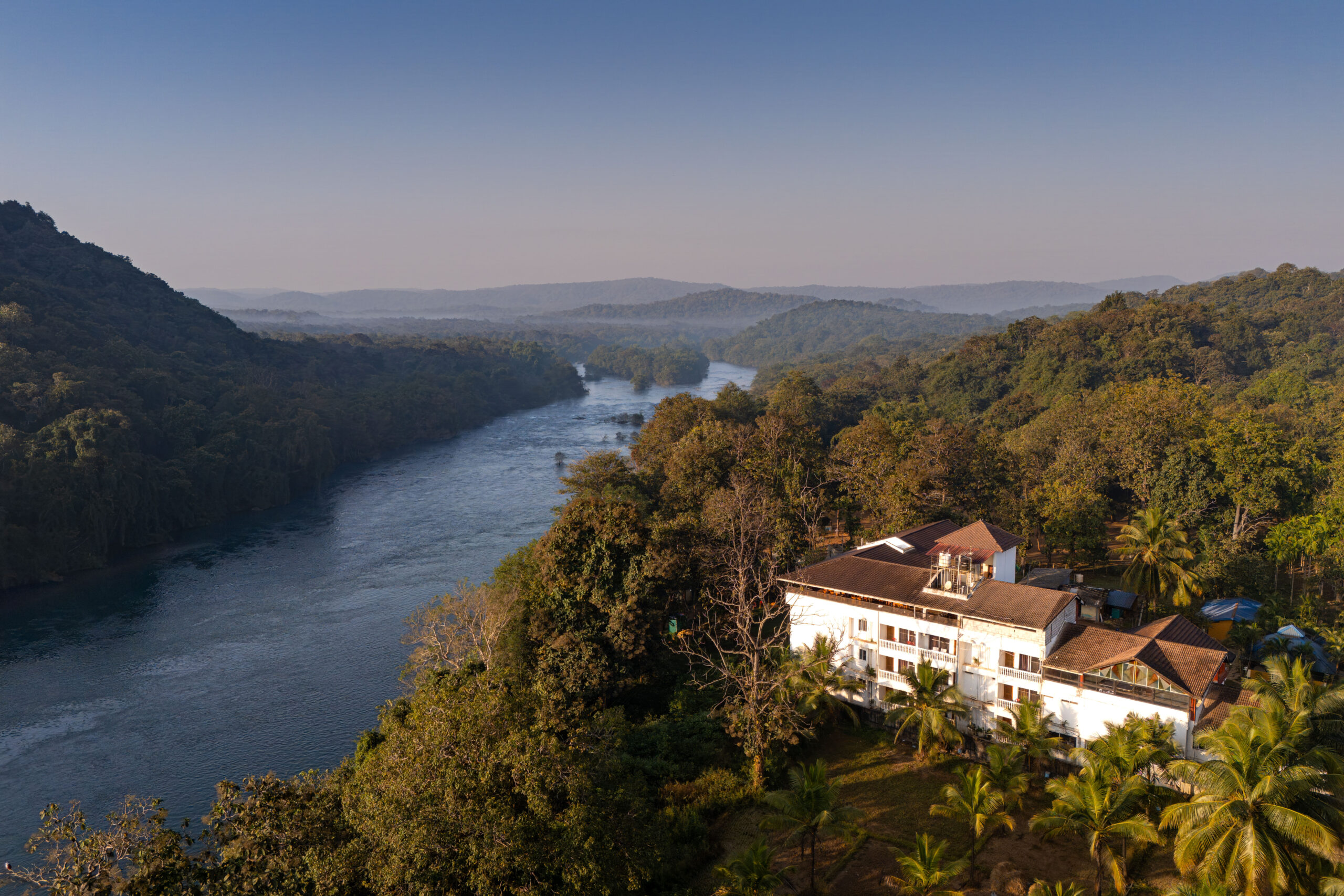 DJI_20251210080245_0525_D-HDR